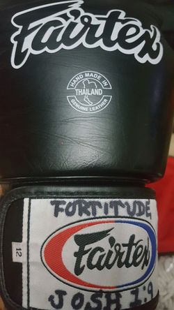 Genuine leather fairtex gloves.