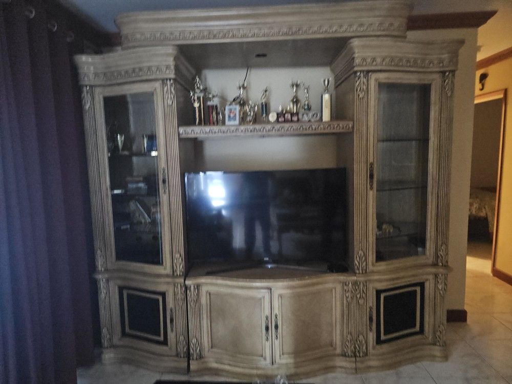 Tv Cabinet