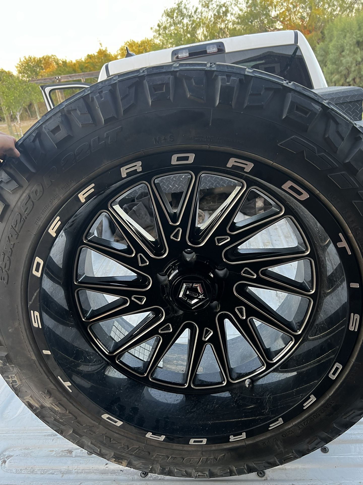 22x12 Wheels And Tires for Sale in Edinburg, TX OfferUp