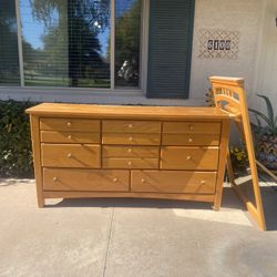 Dresser And Vanity