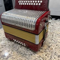Hohner Two Switch ( FA ) $1,800obo
