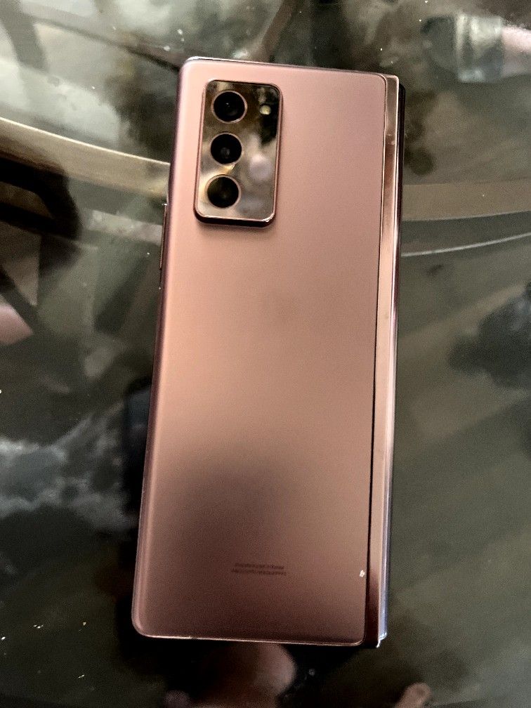Z Fold 2 Unlocked
