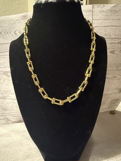 Gold Tone Necklace 