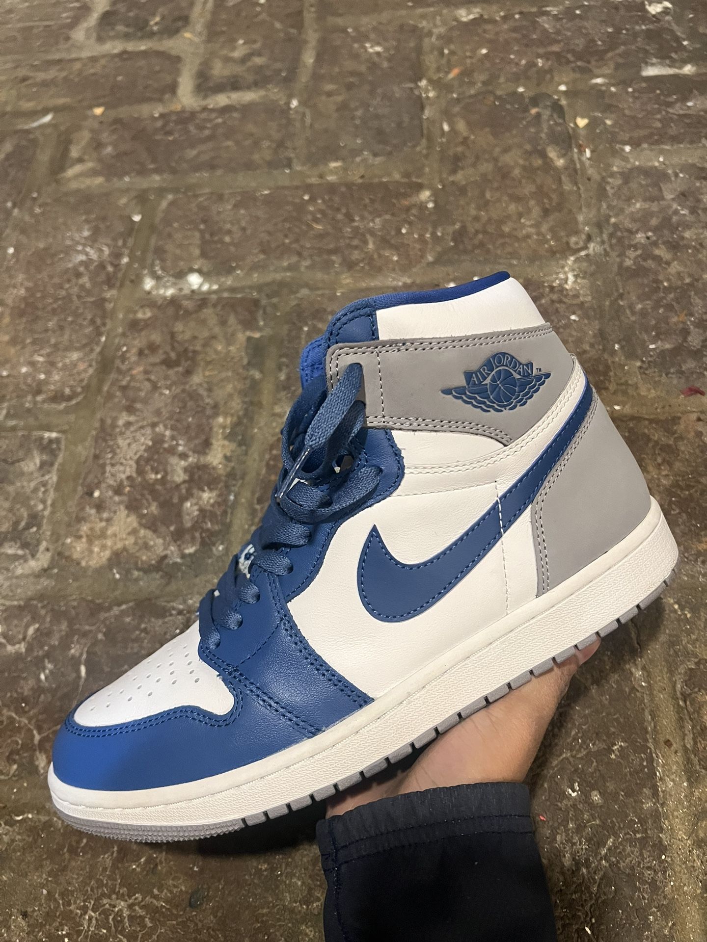 Jordan 1 True Blue Size 9.5