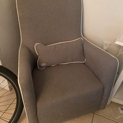 Glider Chair With Ottoman