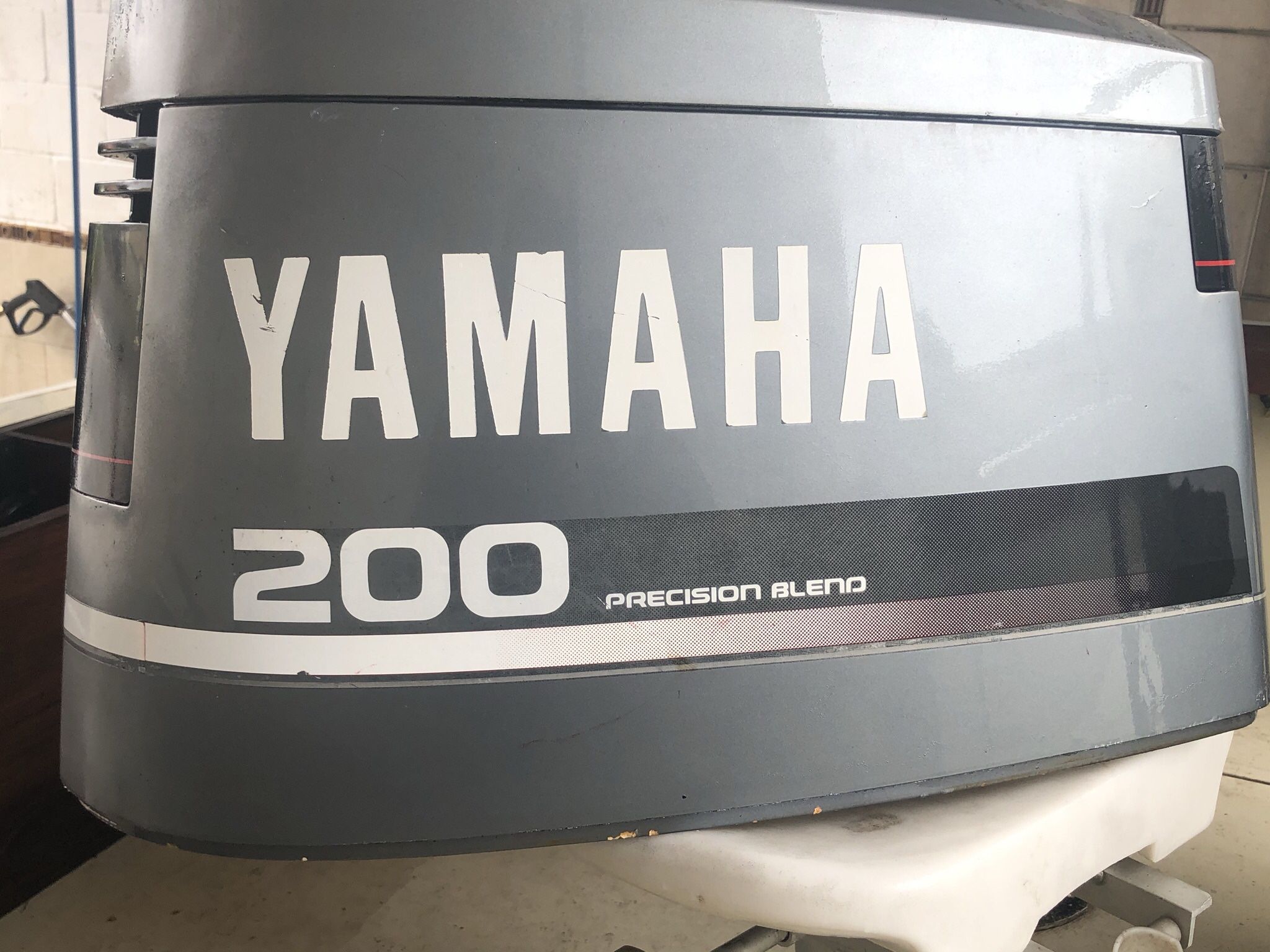 Clean 20’ Boston Whaler Outrage Center Console for Sale in Irvine, CA