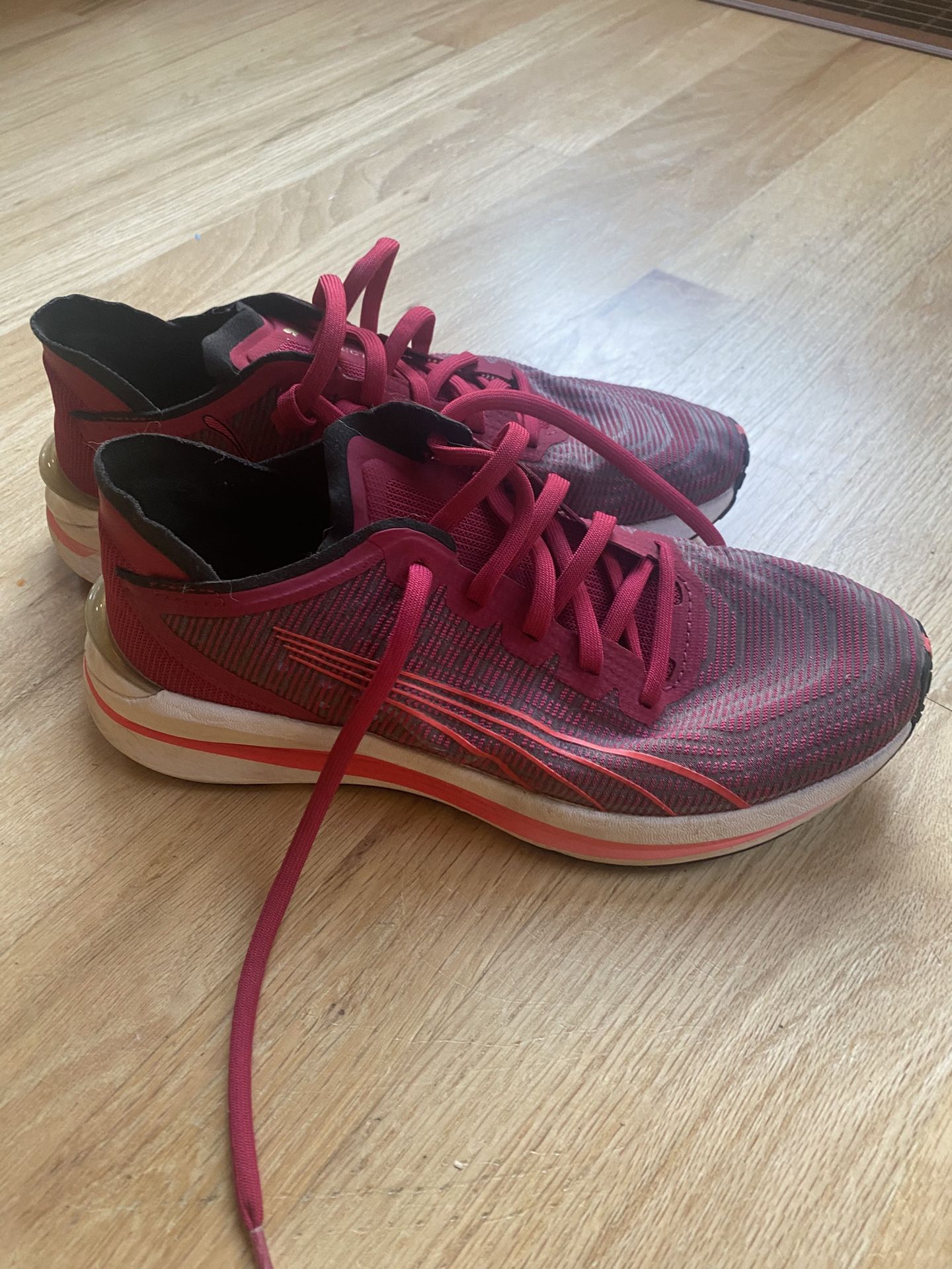 Puma Electrify Nitro Women’s Sneakers