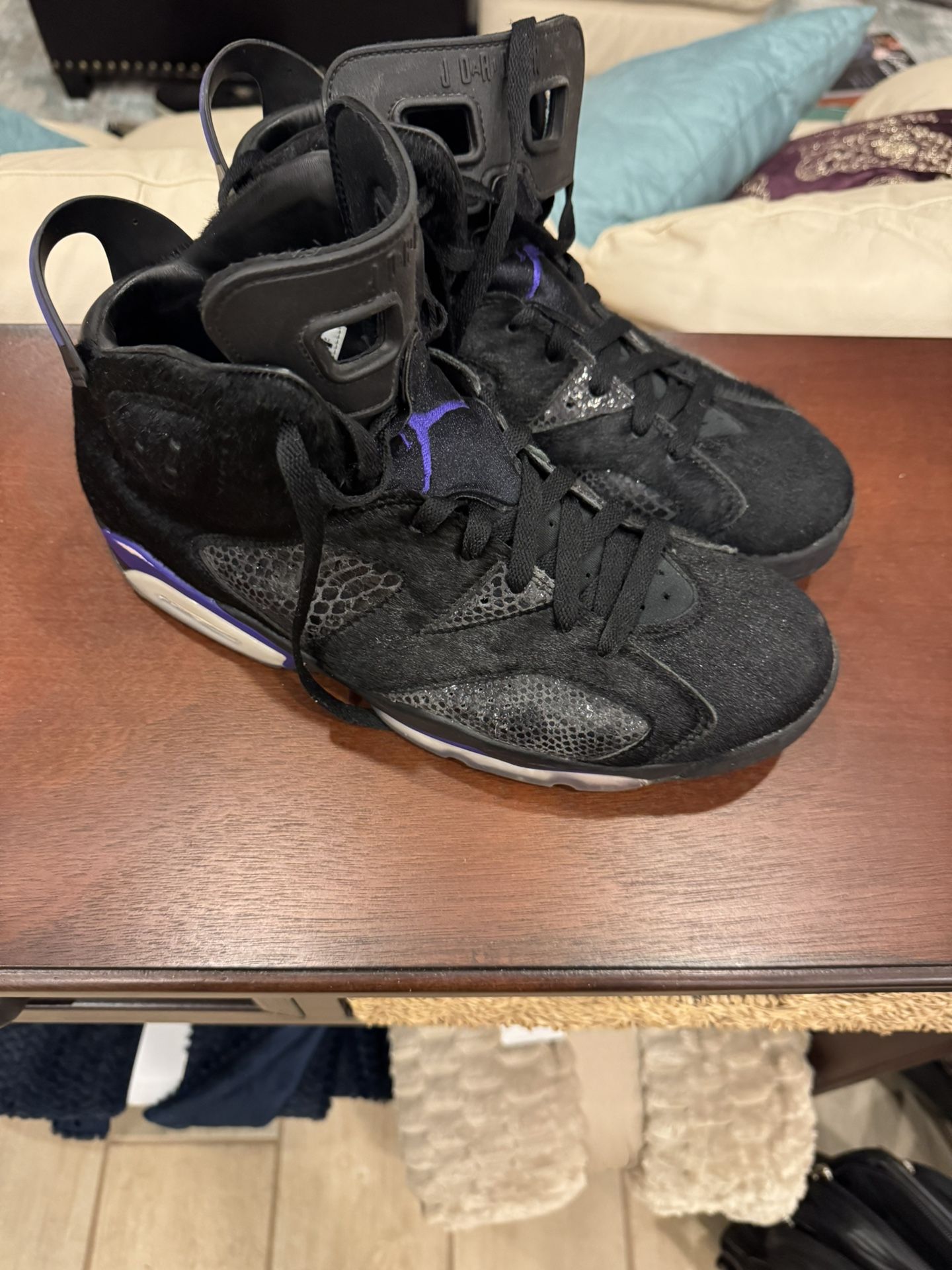 Jordan 6 Size 10.5