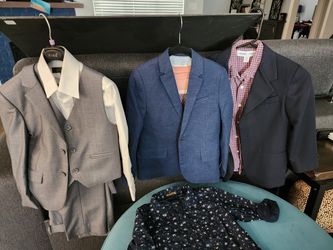 Size 6-10 Boys  Suit  / Blazer Jacket /Ties Belts