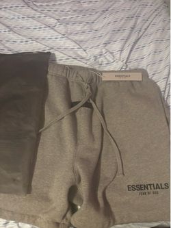 Essential shorts 🩳