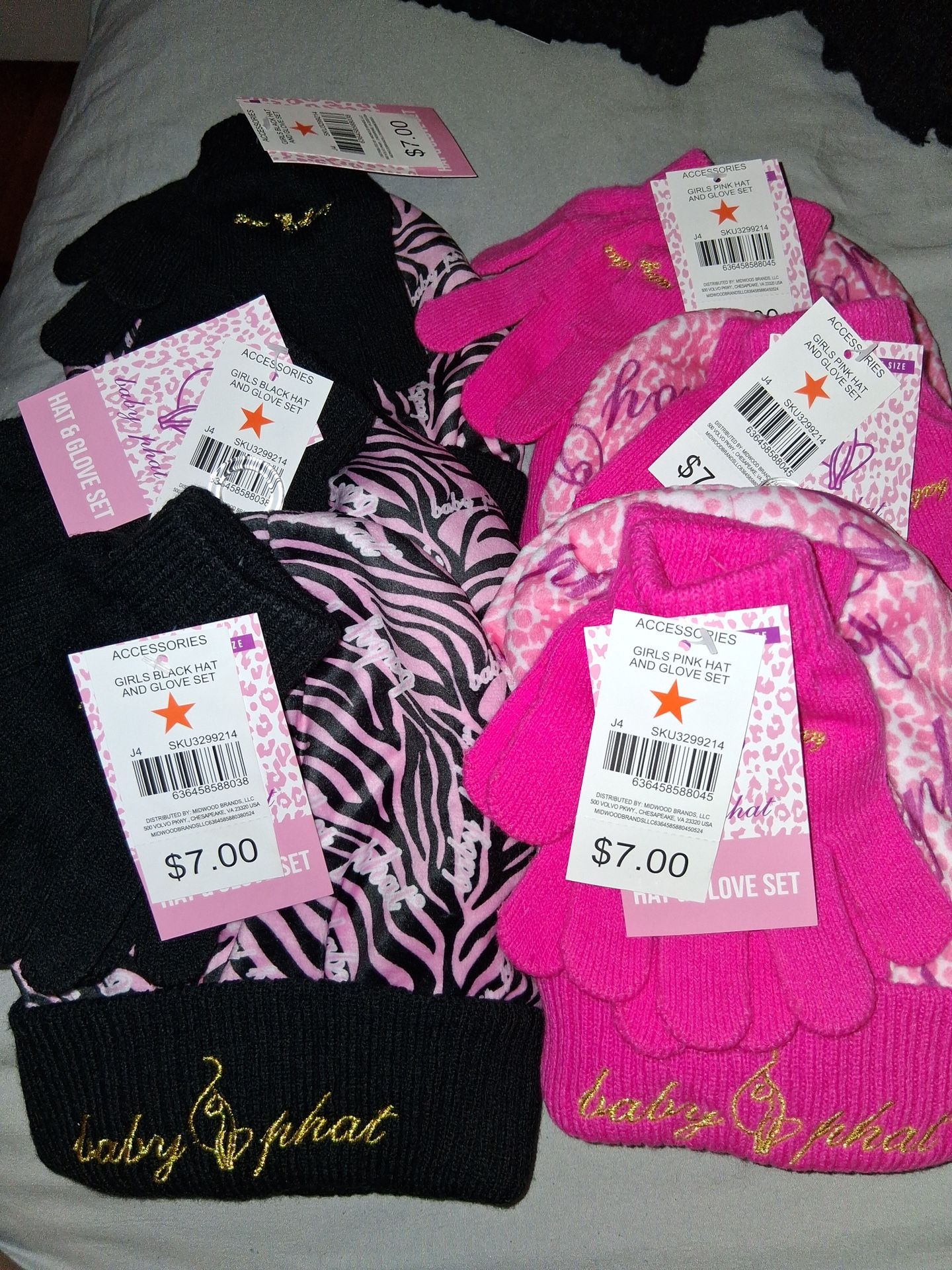 Girls Hats And Gloves New $5 Each Pick Up Only Justice
