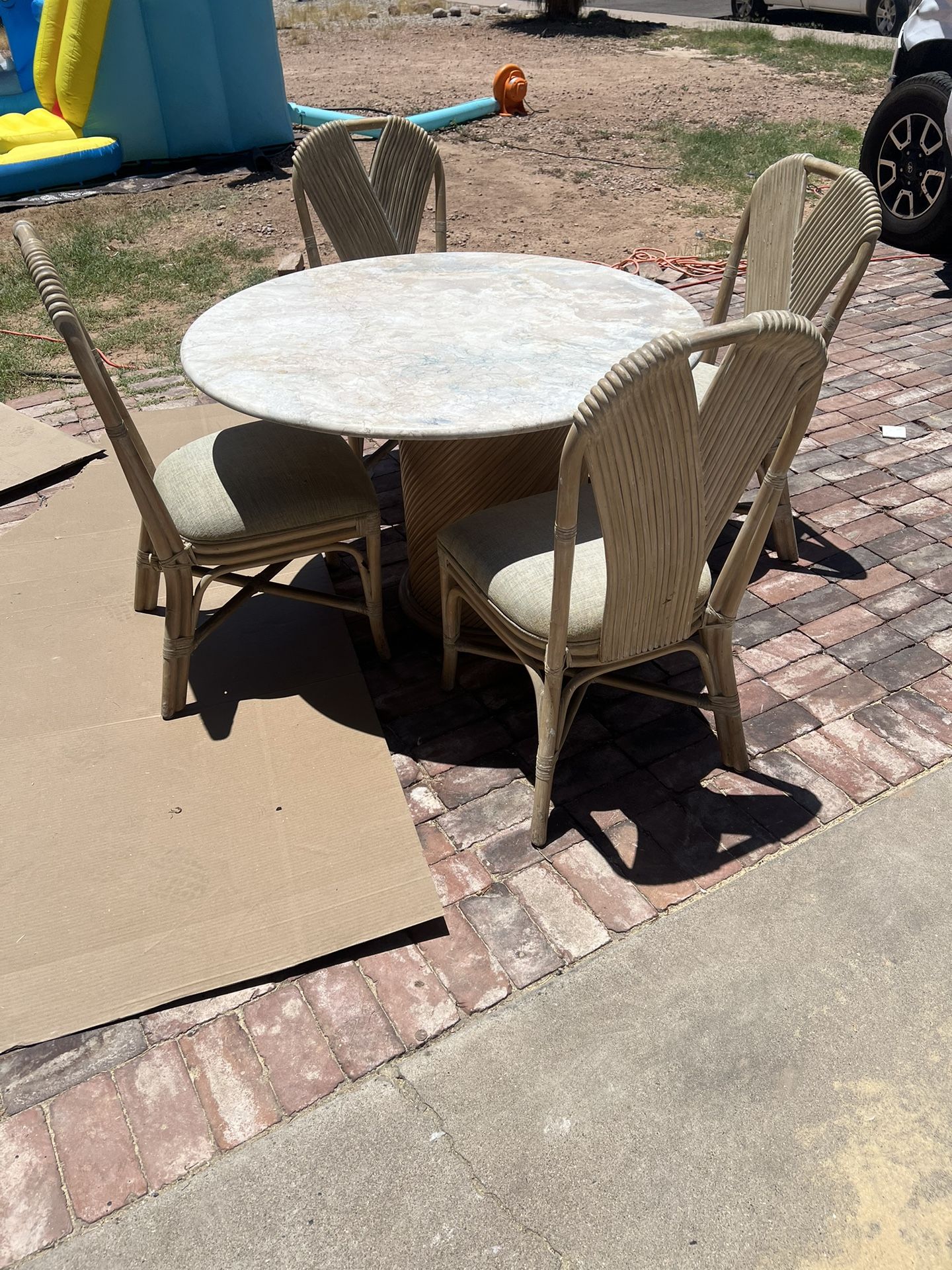 Table Chair Combo.