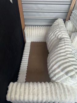 White Fluffy Ribbed Sectional Sofa