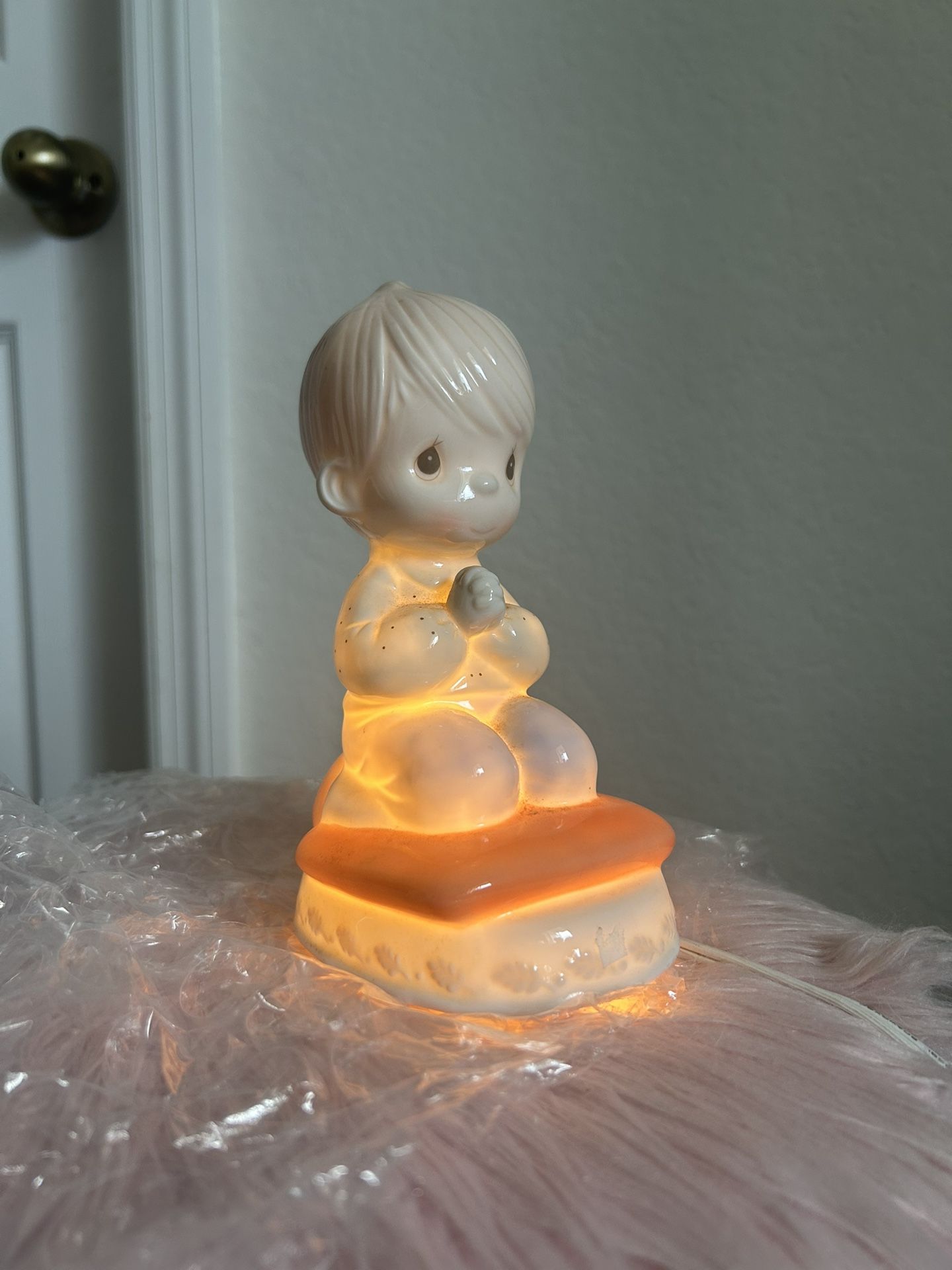 precious moments lamp 1990