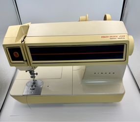 Singer Touch Tronic Sewing Machine