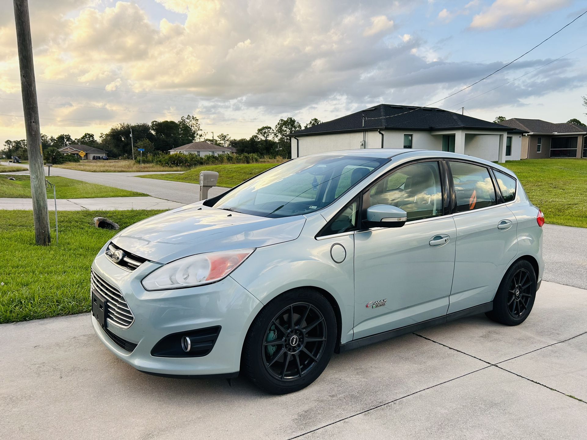 2013 Ford C-Max Energi