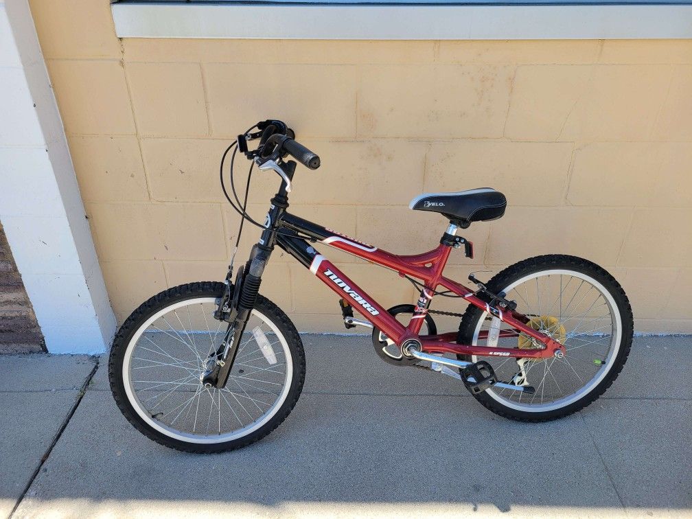 Novara Duster/ Kids Bike / Red Bike
