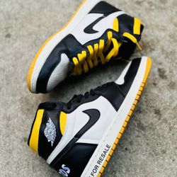 🔥 Inspired by Air Jordan 1 Retro High OG NRG “Not For Resale” – Size 11 – Rare! 🔥 No trades