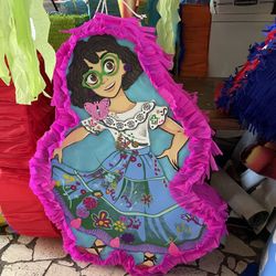 Encanto Piñata 