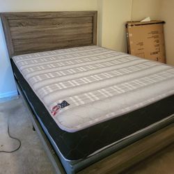NEW QUEEN MATTRESS AND BOX SPRING 😉 100% QUALITY & CONFORM 👌