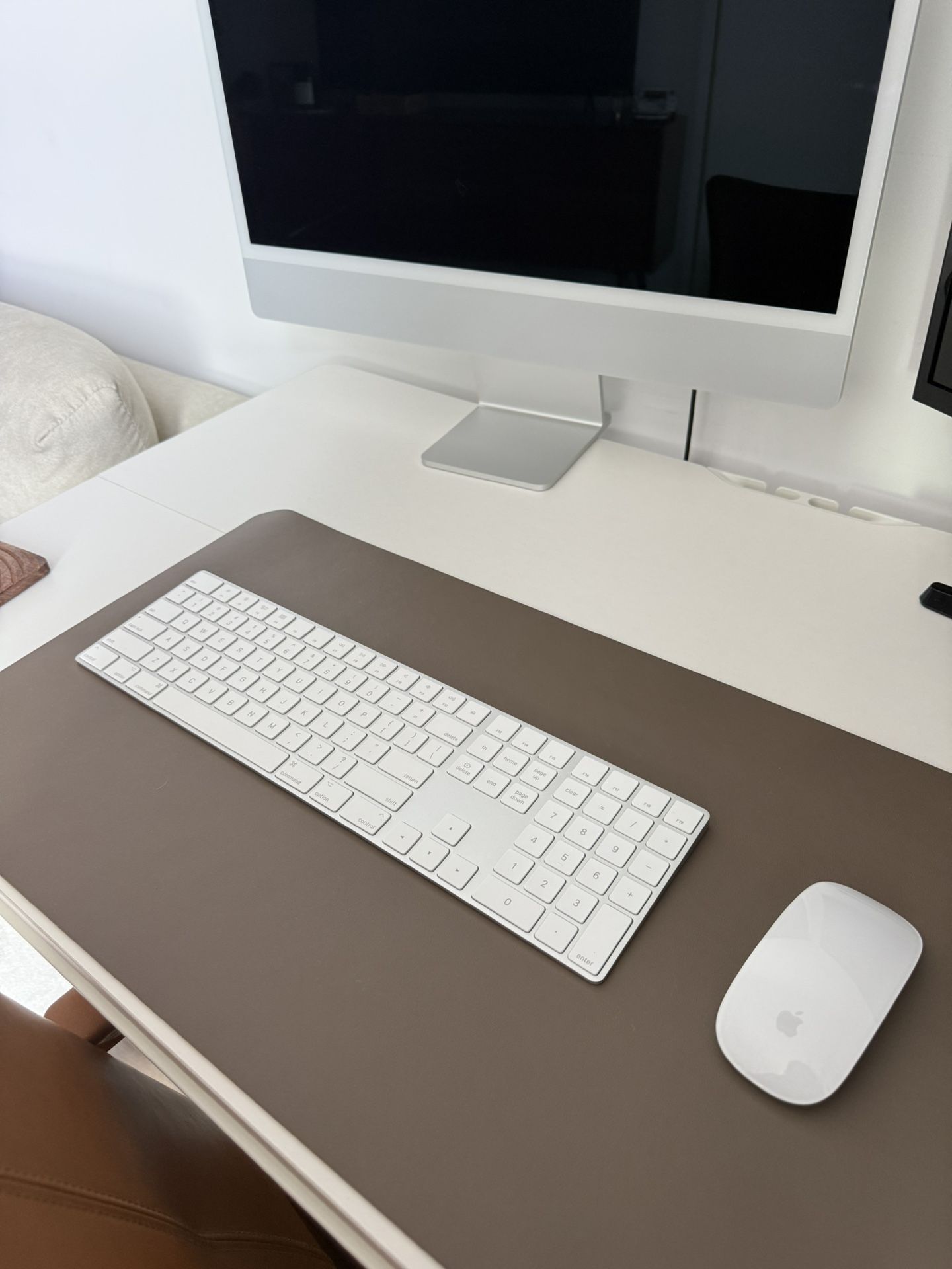 Apple Magic Keyboard with Numeric Keypad & Magic Mouse — Wireless, Great Condition