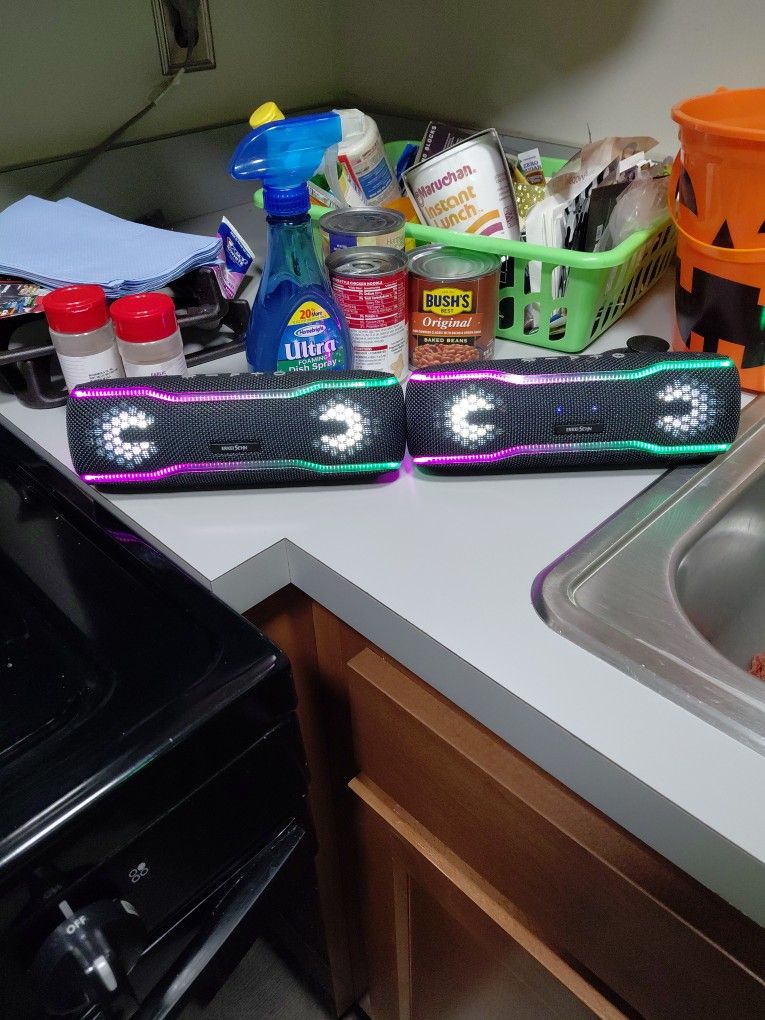 Dual Set Stereo Bluetooth Speakers