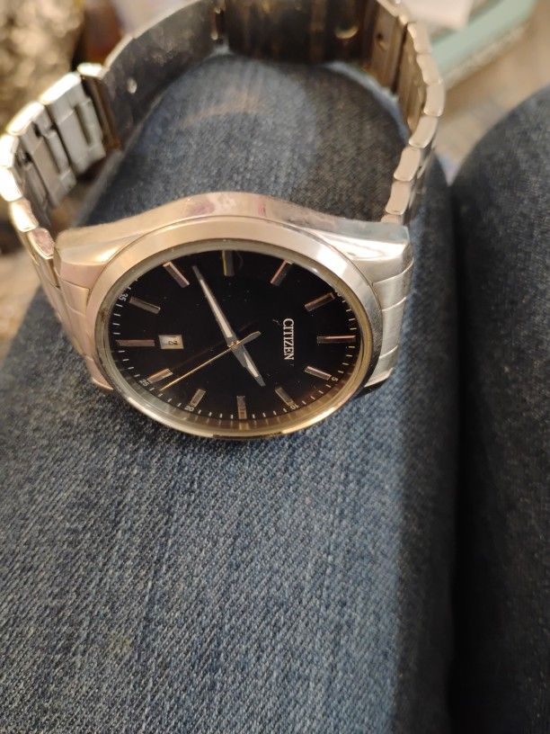 Nice Citizen Watch In Great Dhape