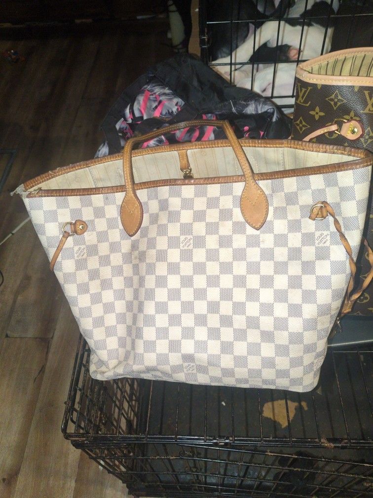 Louis Vuitton Lady's Hand Bag.