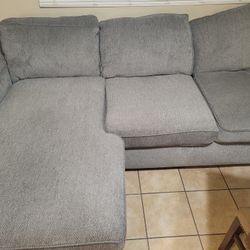 Gray Couch With Chaise Lounge