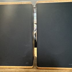 Garrard Model GSS817 2way Speakers