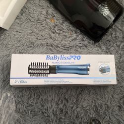 Babyliss PRO BABNT178 Nano Titanium Rotating Hot Air Bru sh w/ Multidirectional 2 Barrel 