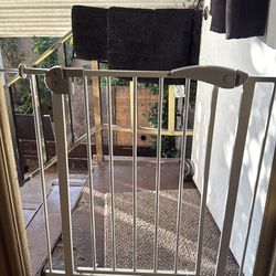 Doggy gate