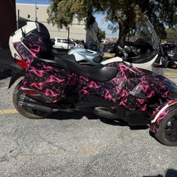 Pre-Owned 2018 CAN-AM SPYDER RT-LIMITED SE6 – Touring 3-Wheel Motorcycle