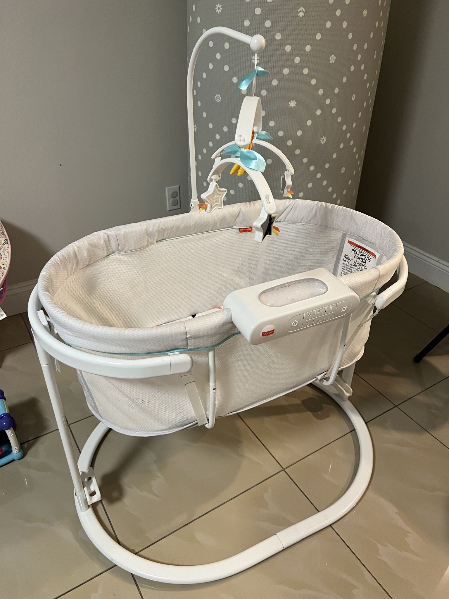 Fisher Price Baby Bassinet 
