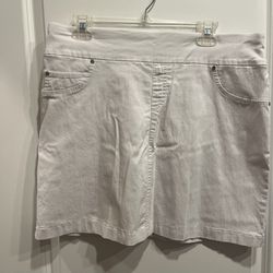 Counterparts Skort White Women’s Size 16 Rayon Shorts. 
