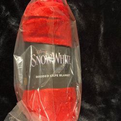 Snow White Hooded Cape Blanket