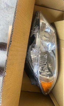 Car Headlight Assembly with Amber Turn Signal
