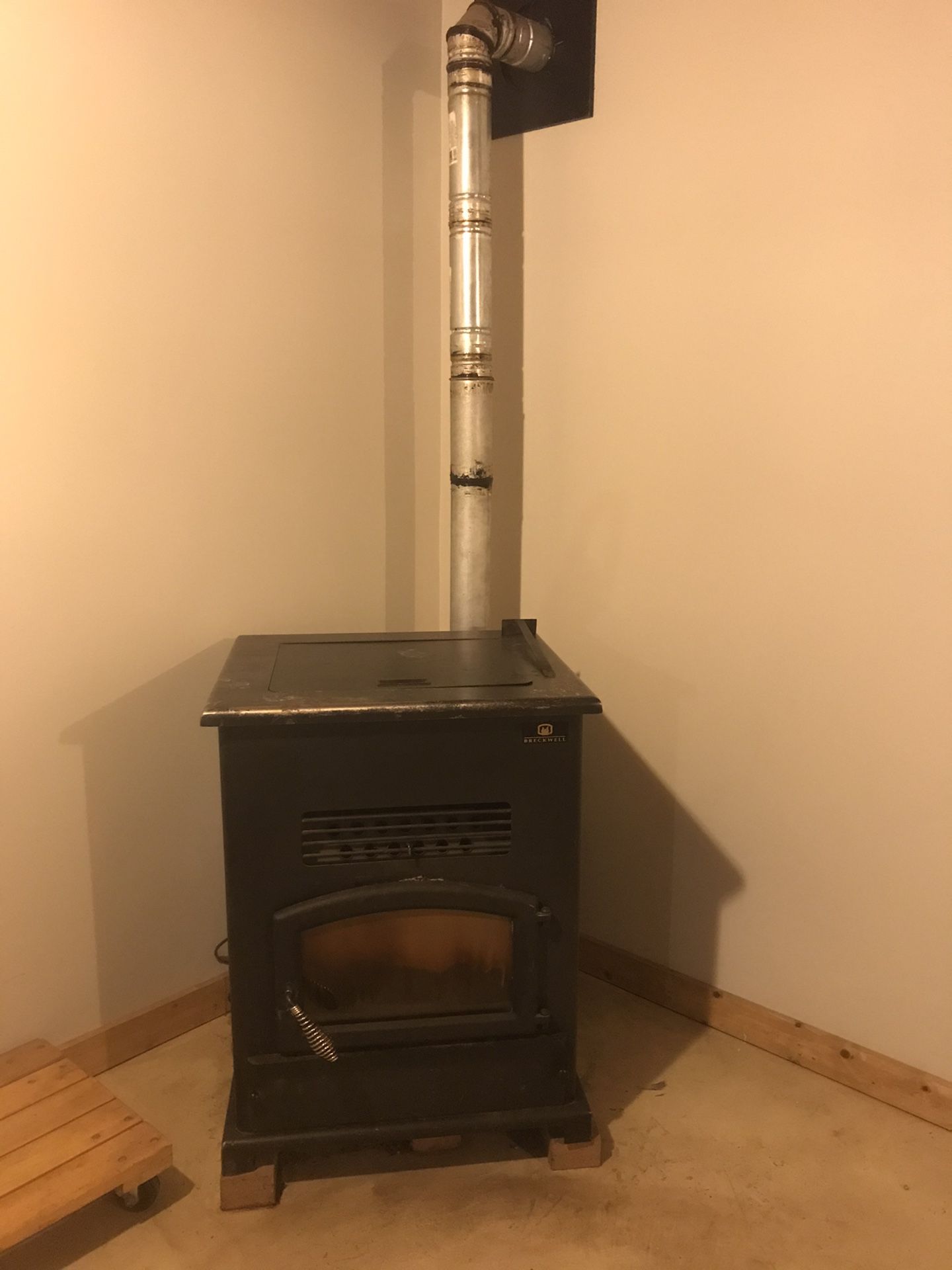 Pellet Stove- Breckwell Big E Home Furnace