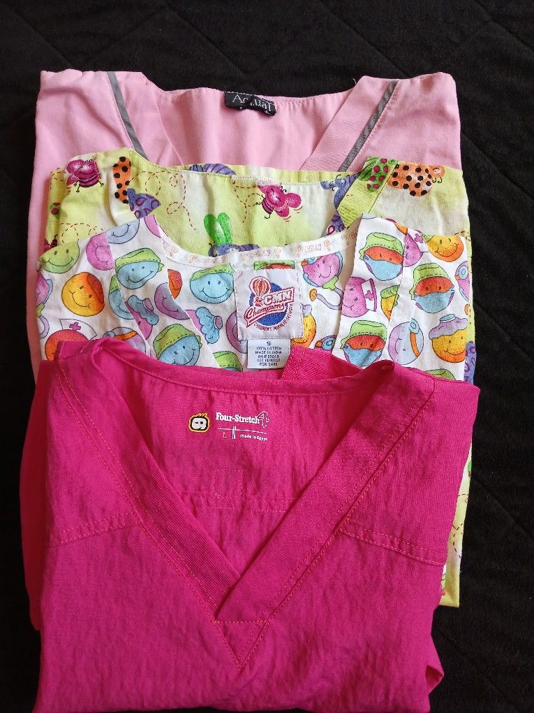 Scrub Tops (L)