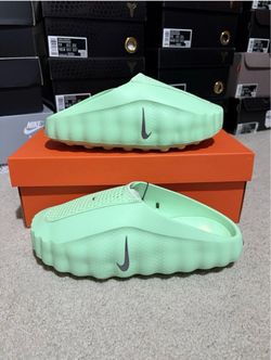 Nike Mind 001 “Cucumber” — Size 9