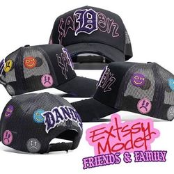 Dandy Hats Extssy model