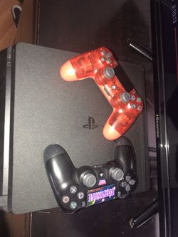 PS4 BRAND NEW !!!