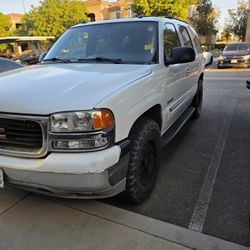 2004 GMC Yukon