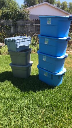 6 tough storage footlockers  & snap-tight lids