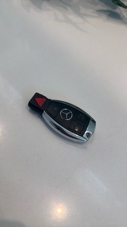 Mercedes-Benz key