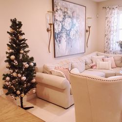 Pottery Barn - Sectional Sofa Large Size (Off White Beige Color)