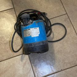 Pompa De Agua / Water Pump