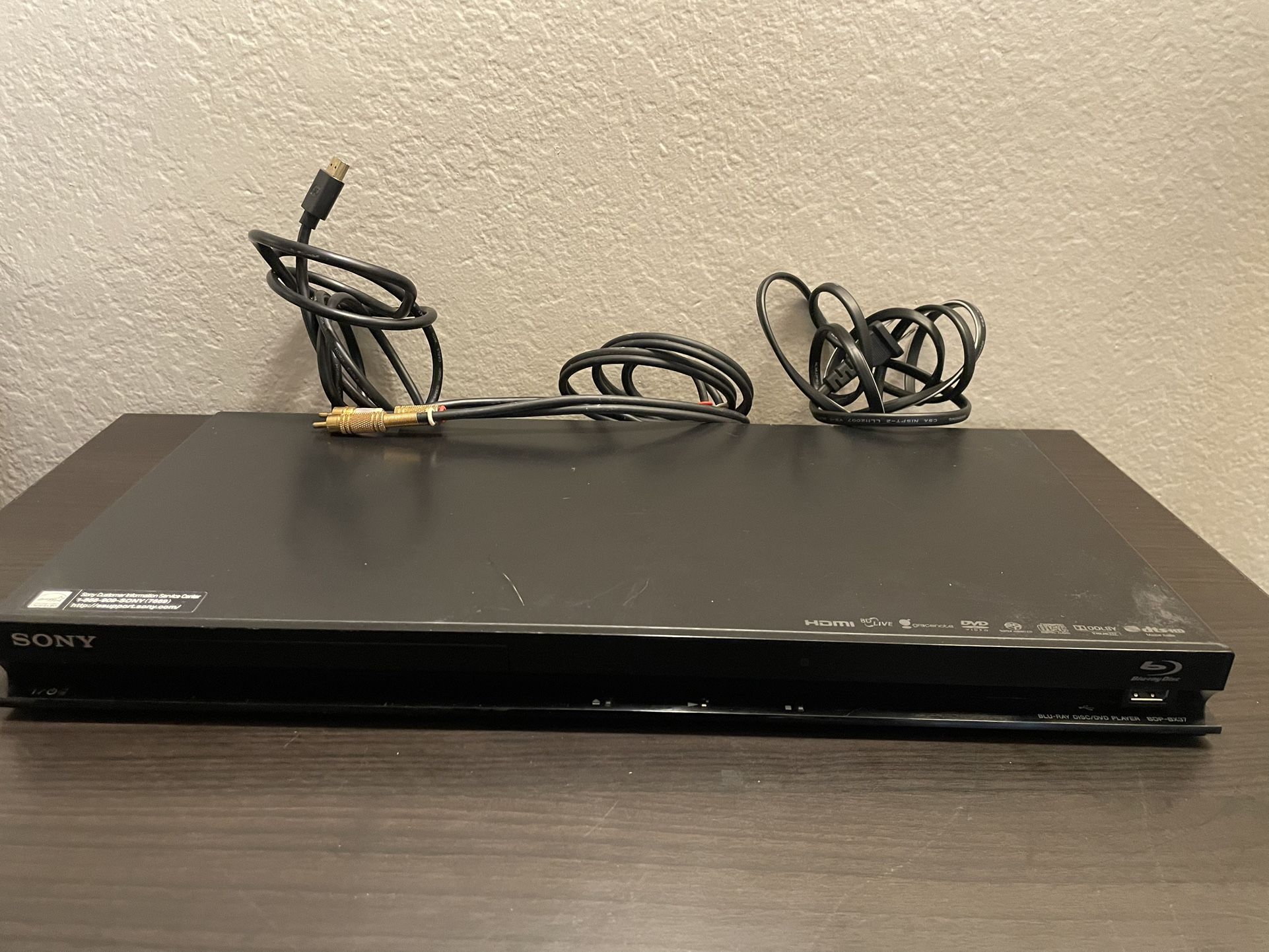 Sony Blu-Ray DVD Player W/HDMI Cable Tested