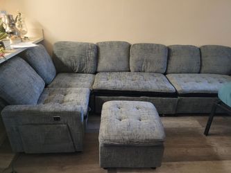 7 seat sectional sleeper brand new