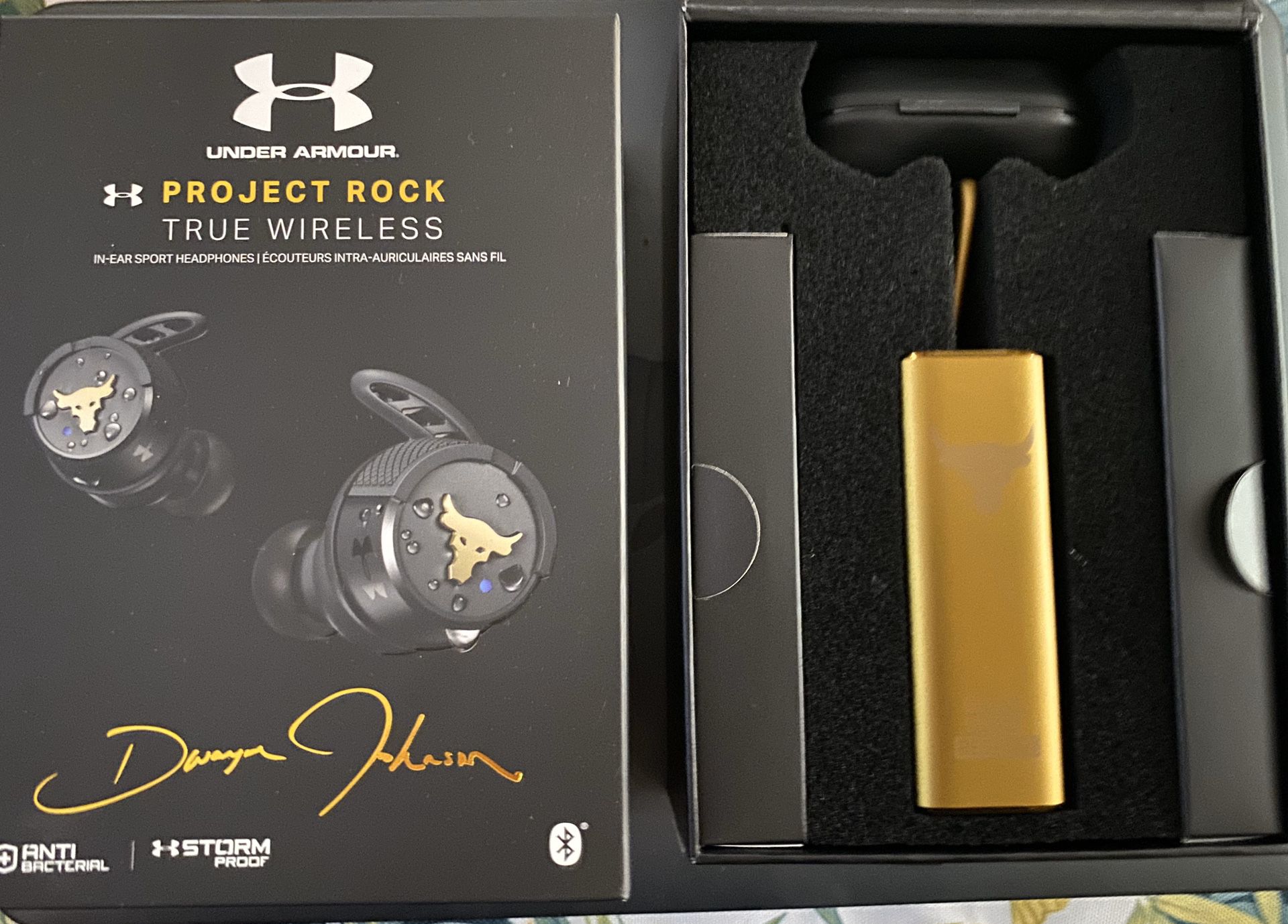 Limited Edition Project Rock sport headphones
